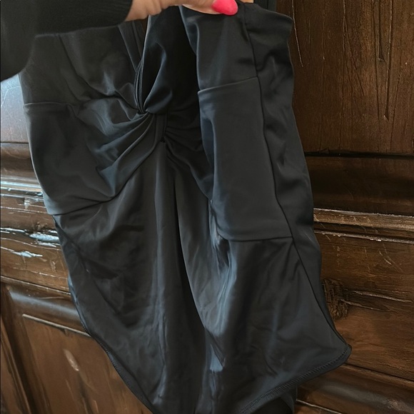 H&M Black One-Piece Swimsuit - Picture 3 of 5